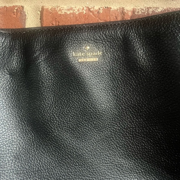 Kate Spade Leather Chain Handle Shoulder Bag - Picture 4 of 11